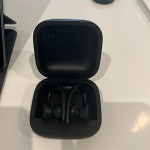 Beats wireless headphones